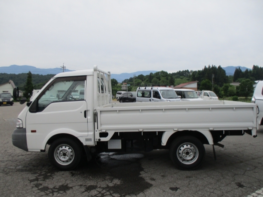 ボンゴＴ　ＤＸ　９００ｋｇ