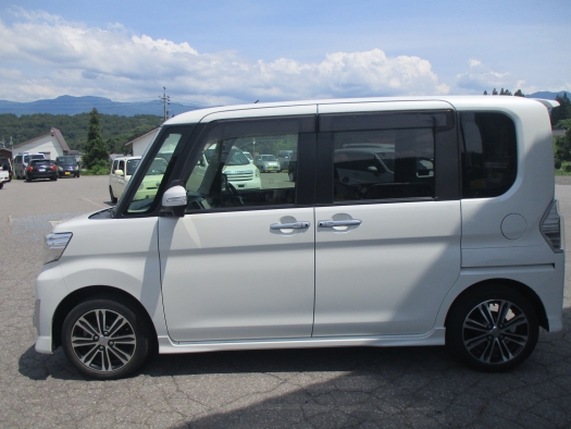 タント　カスタムＲＳ